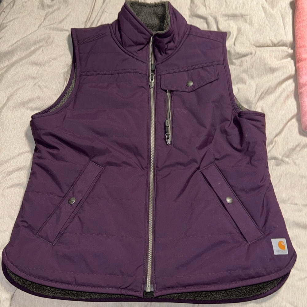 Reversible vest